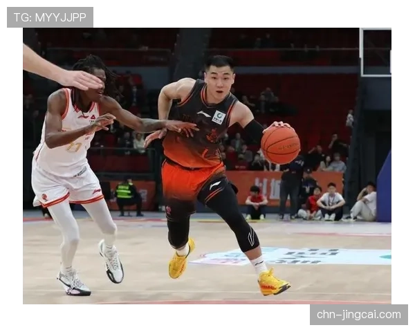 山东陶汉林面对双塔防守效率低 篮下终结能力遭遇严峻考验